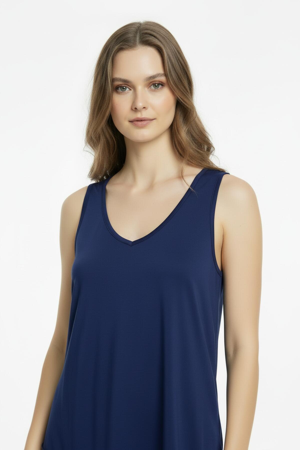 V - Hals Top Met Ovale Zoom En Smalle Bandjes — Marineblauw