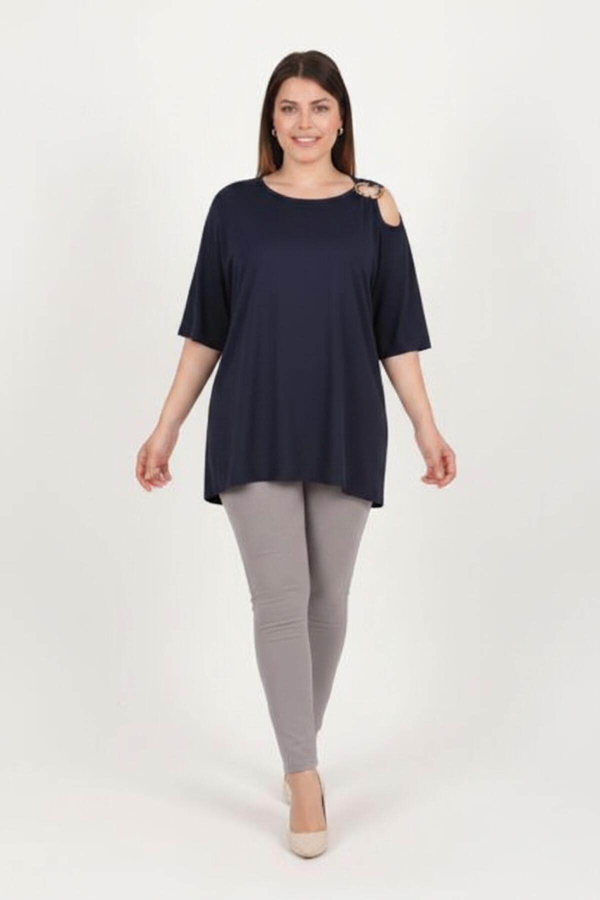 Buckle - Detail Blouse — Navy (Plus Size)