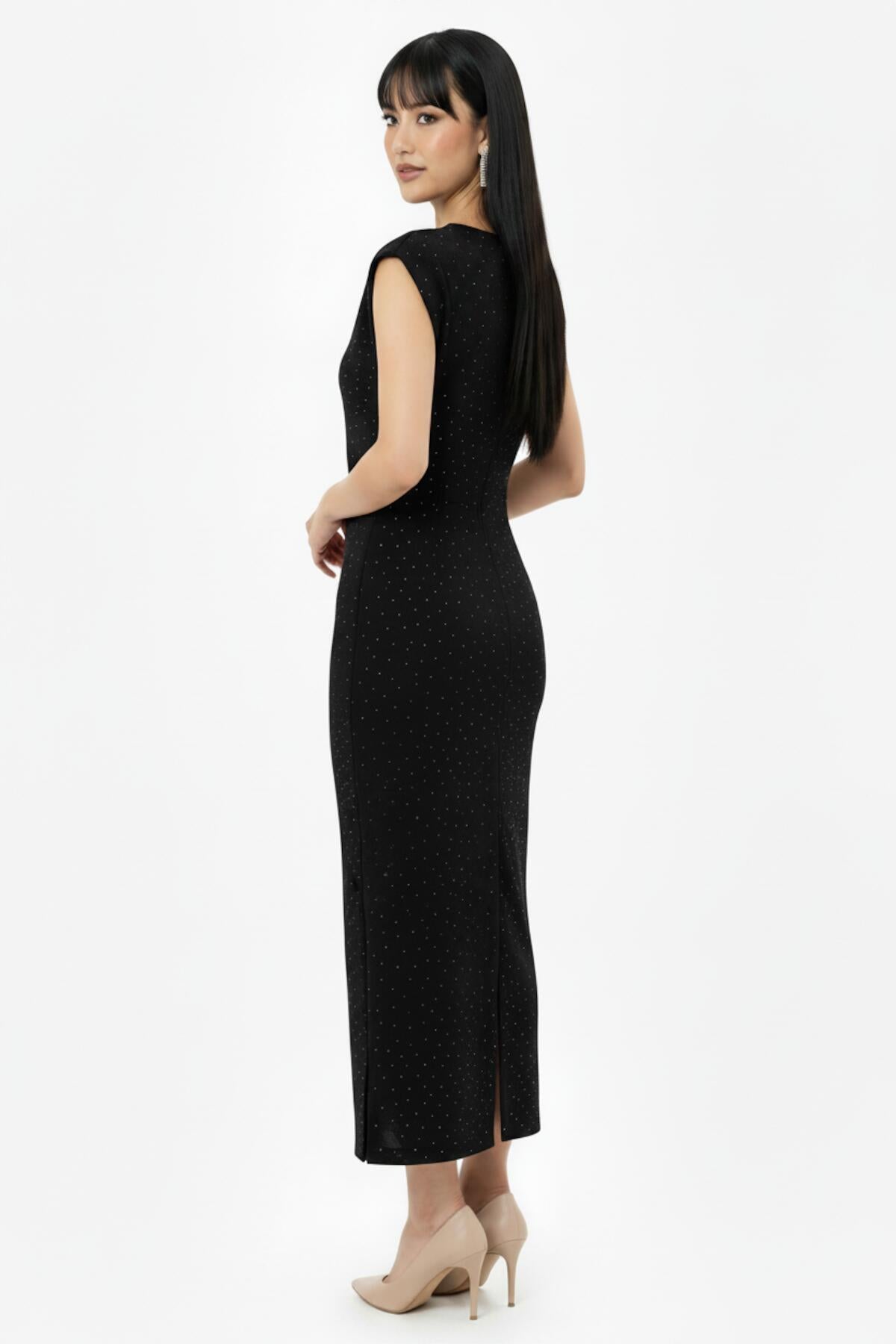 Geplooide Taillejurk Met Steendecoratie — Zwart