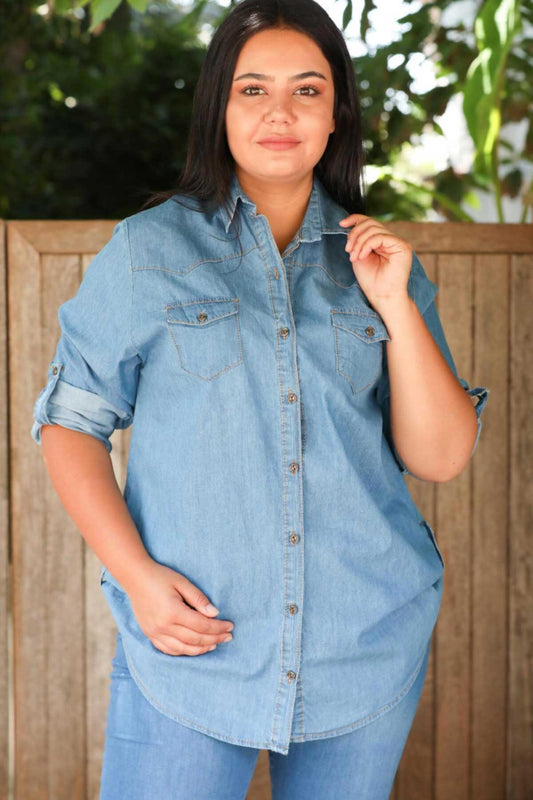 Jeanshemd In Großen Größen Mit Krempelbaren Ärmeln — Blau