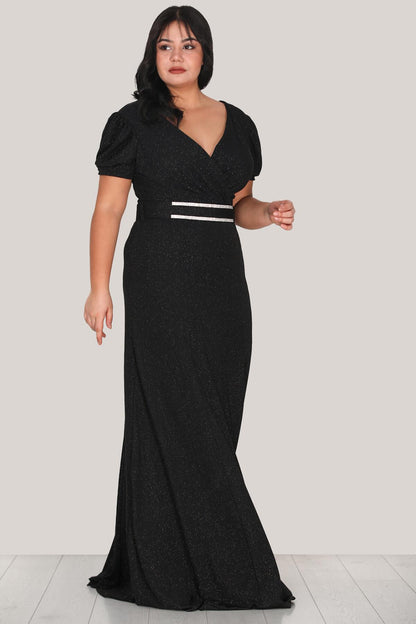 Abendkleid In Großen Größen — Schwarz