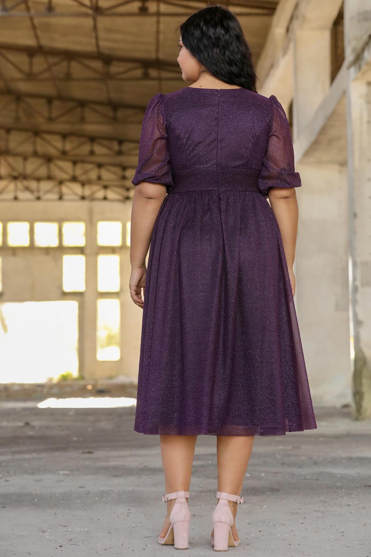 Abendkleid In Großen Größen Mit Plissierter Taille — Dunkelviolett