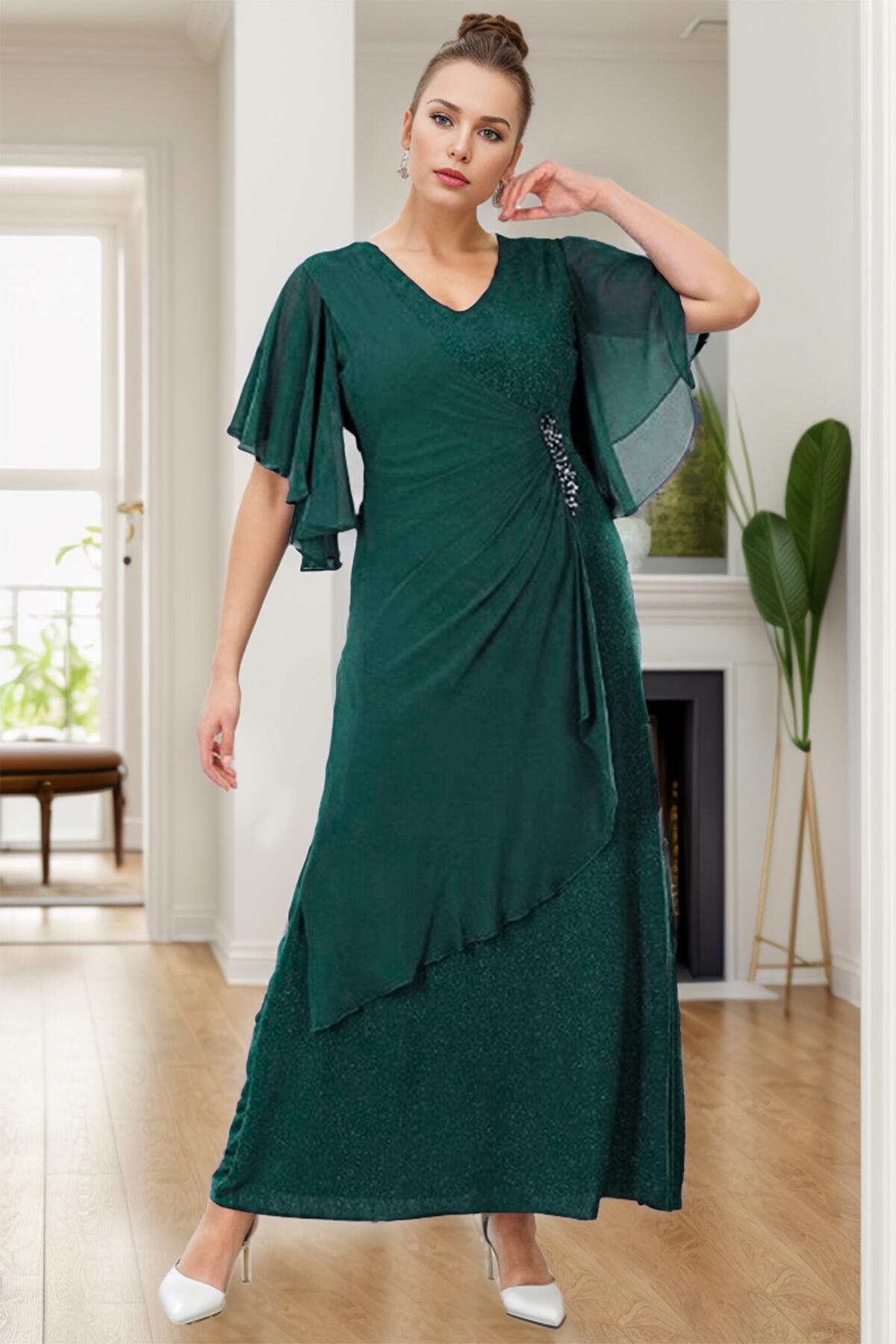 Glänzendes Abendkleid In Großen Größen — Smaragd