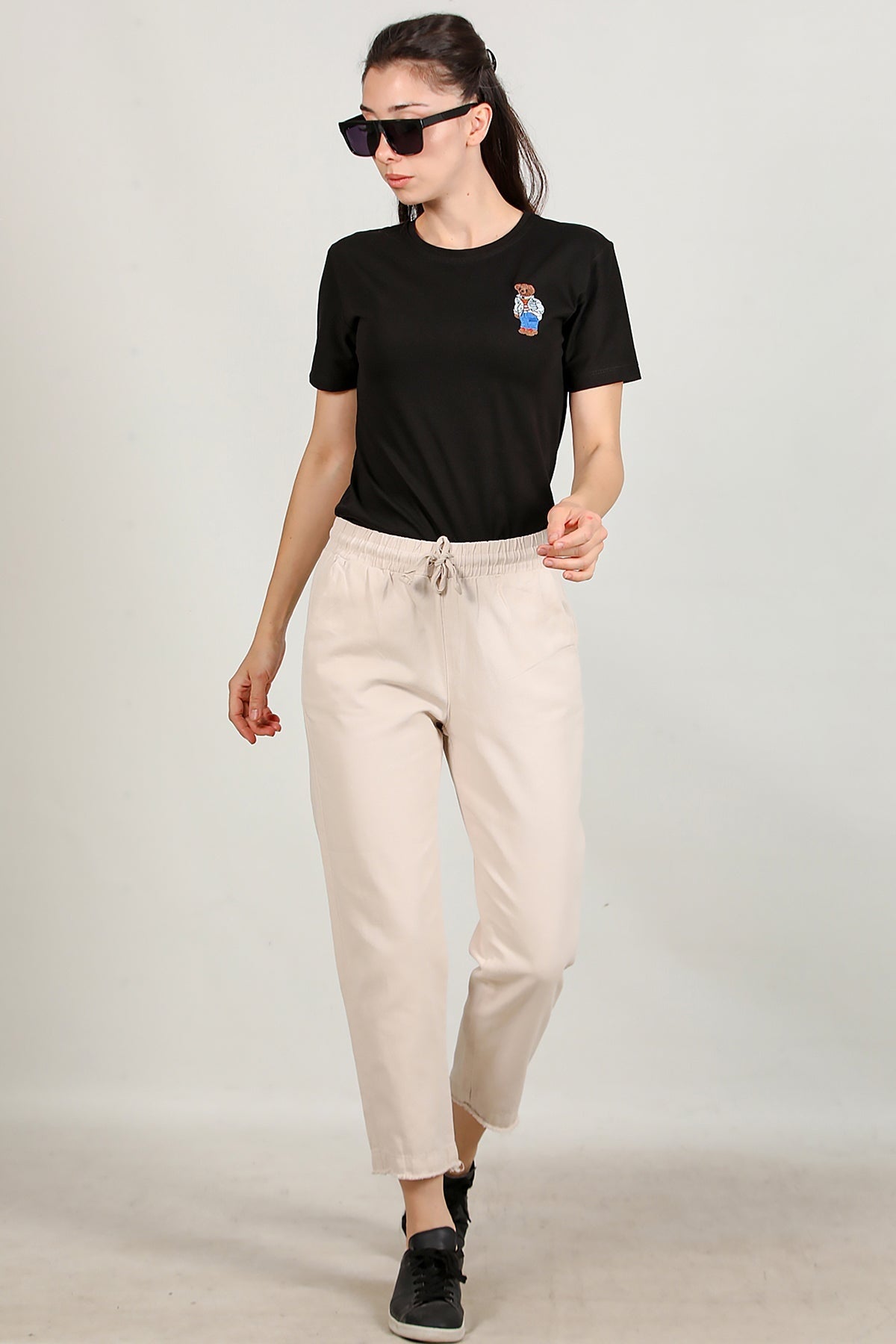 Broek Met Franjes Aan De Zoom — Steenkleurig