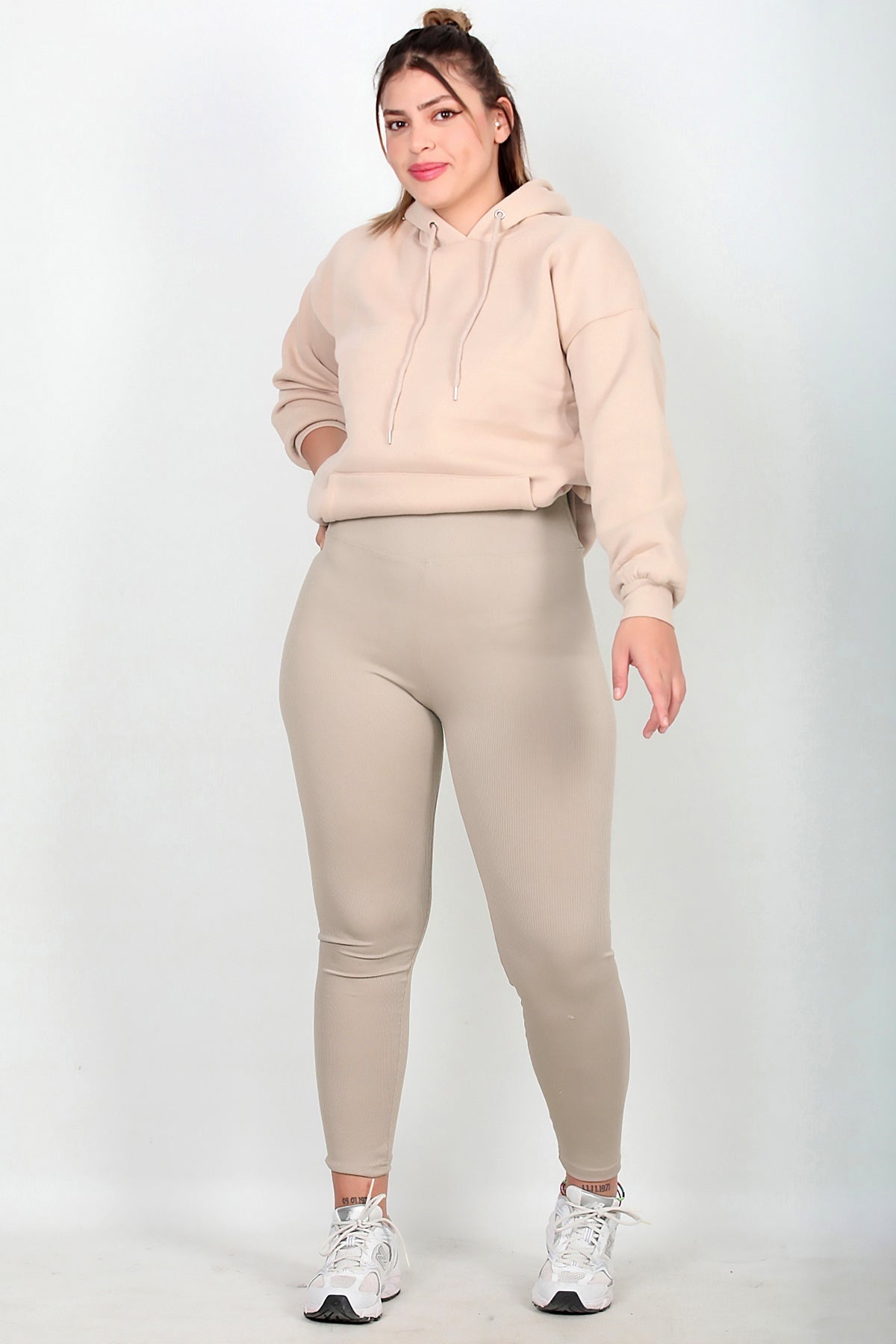 Geribde Legging, Grote Maat – Zand