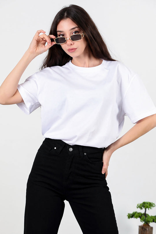 Oversized T - Shirt Met Ronde Hals En Zijsplitsing – Off - White