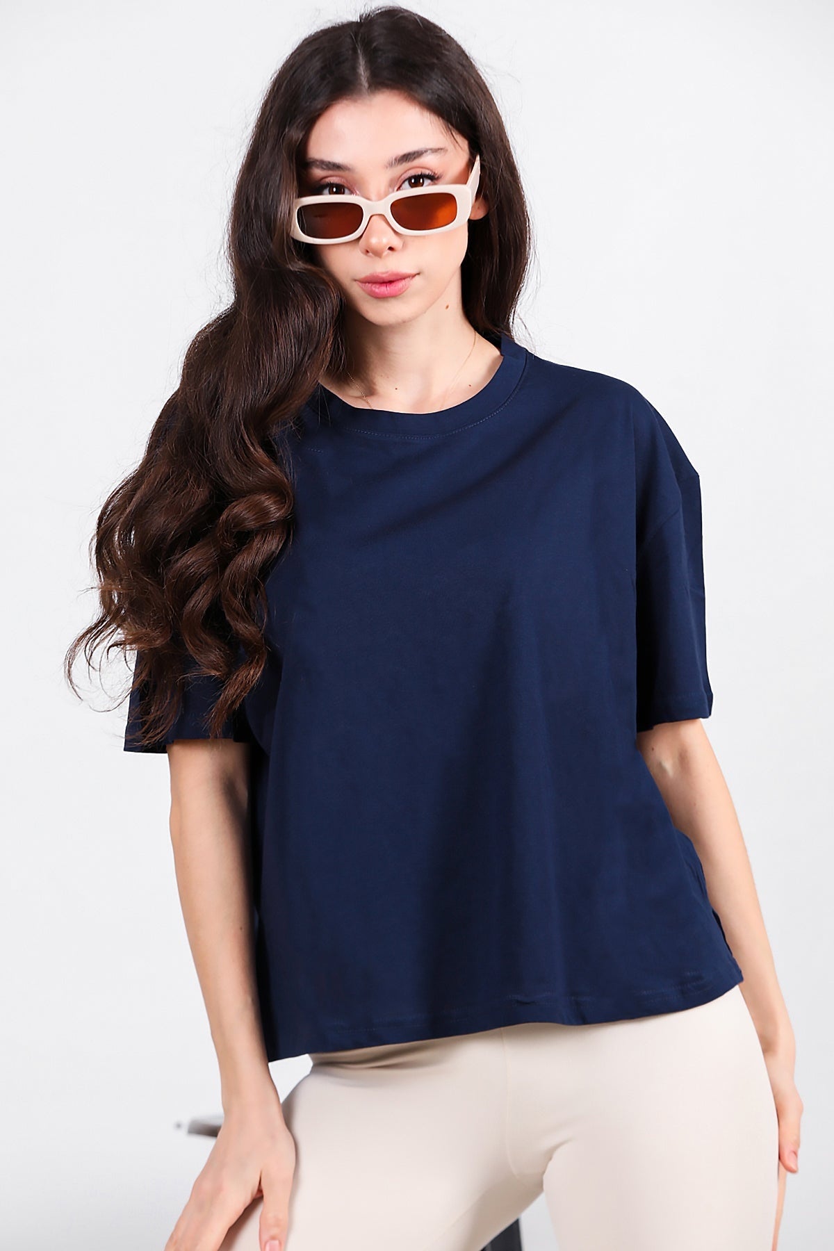 Oversized T - Shirt Met Zijsplit, Ronde Hals — Donkerblauw