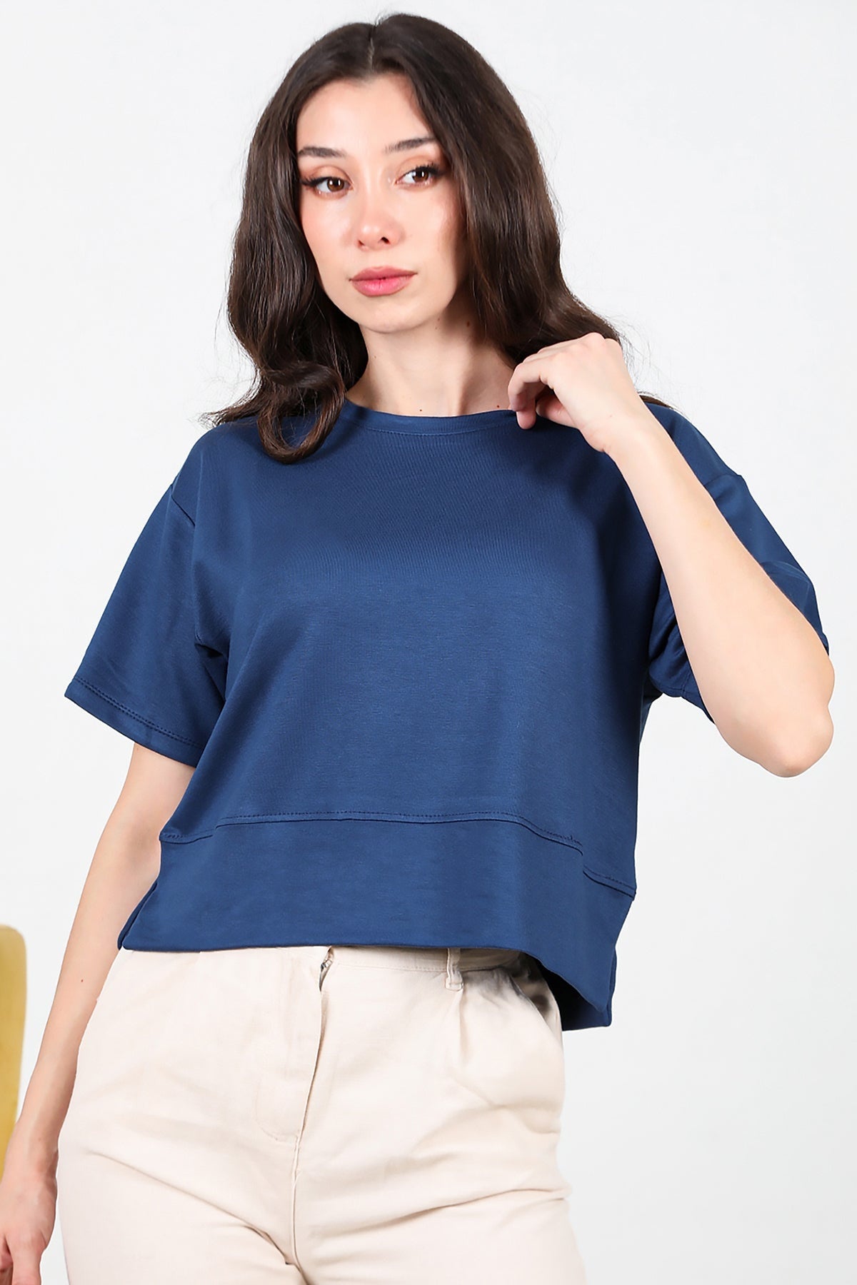 T - Shirt Met Ronde Hals En Zijsplit – Donkerblauw