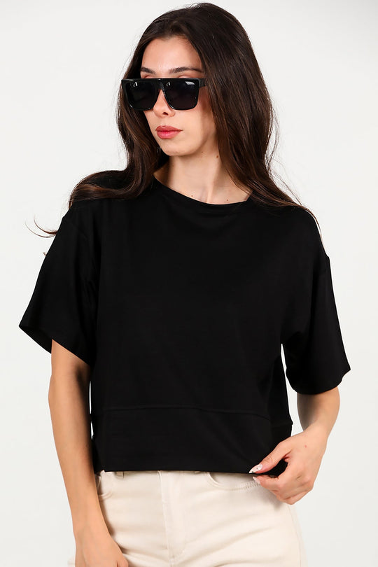 T - Shirt Met Ronde Hals En Zijsplit — Zwart