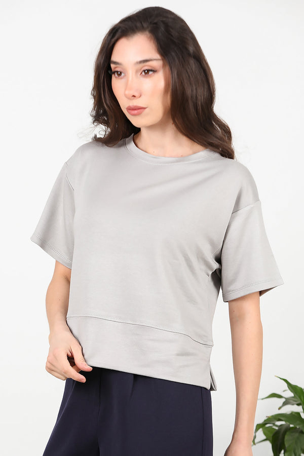Crew - Neck T - Shirt With Side Slits — Grey