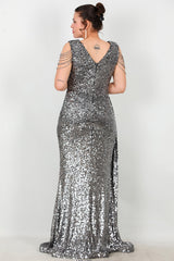 Robe De Soirée Longue Grande Taille À Sequins Avec Chaîne À L'épaule — Argent