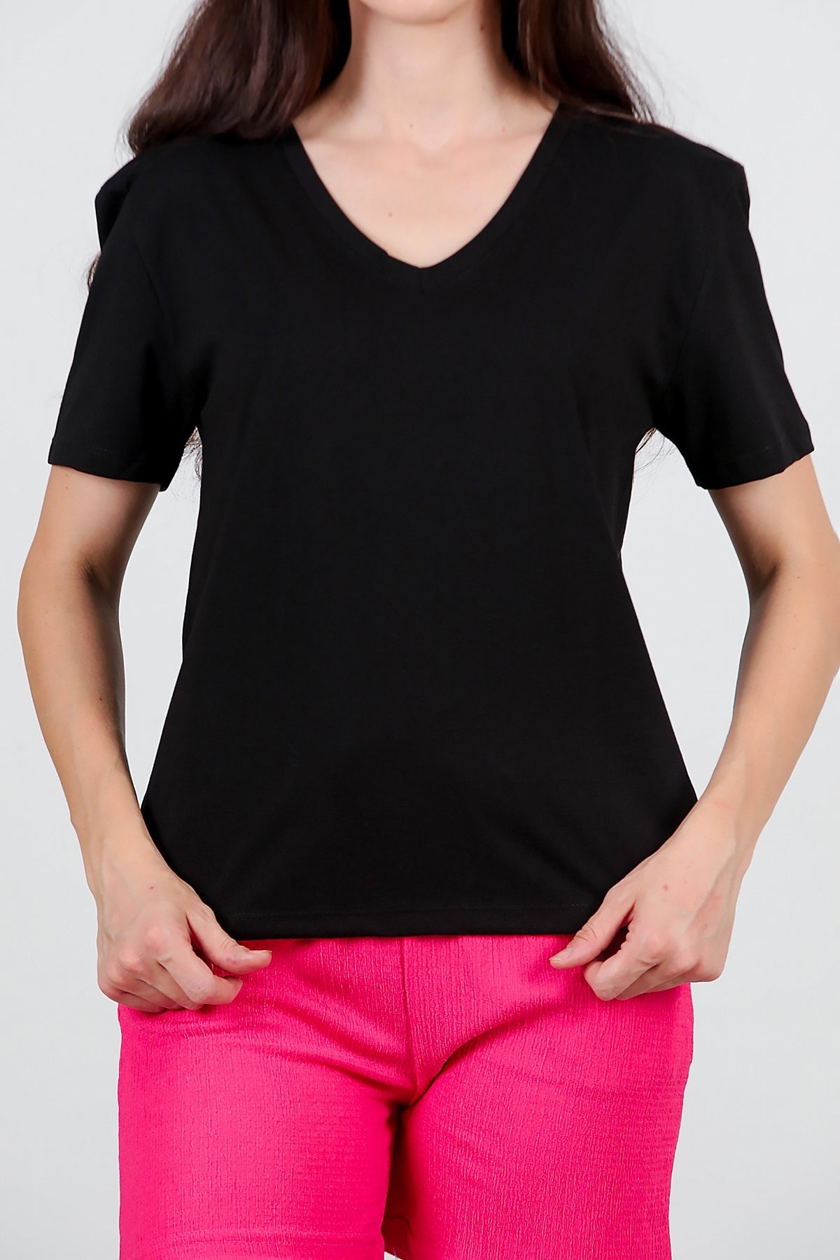 T - Shirt Met V - Hals – Zwart