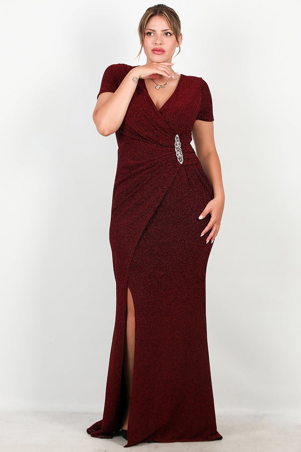 Avondjurk In Grote Maten Met Versierde Taille En Glitter — Bordeaux