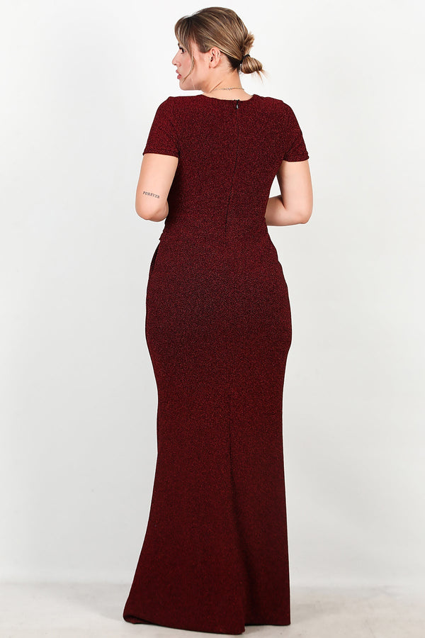 Avondjurk In Grote Maten Met Versierde Taille En Glitter — Bordeaux