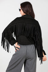 Chemise En Suède Noire Avec Poche Brodée Et Franges Au Dos
