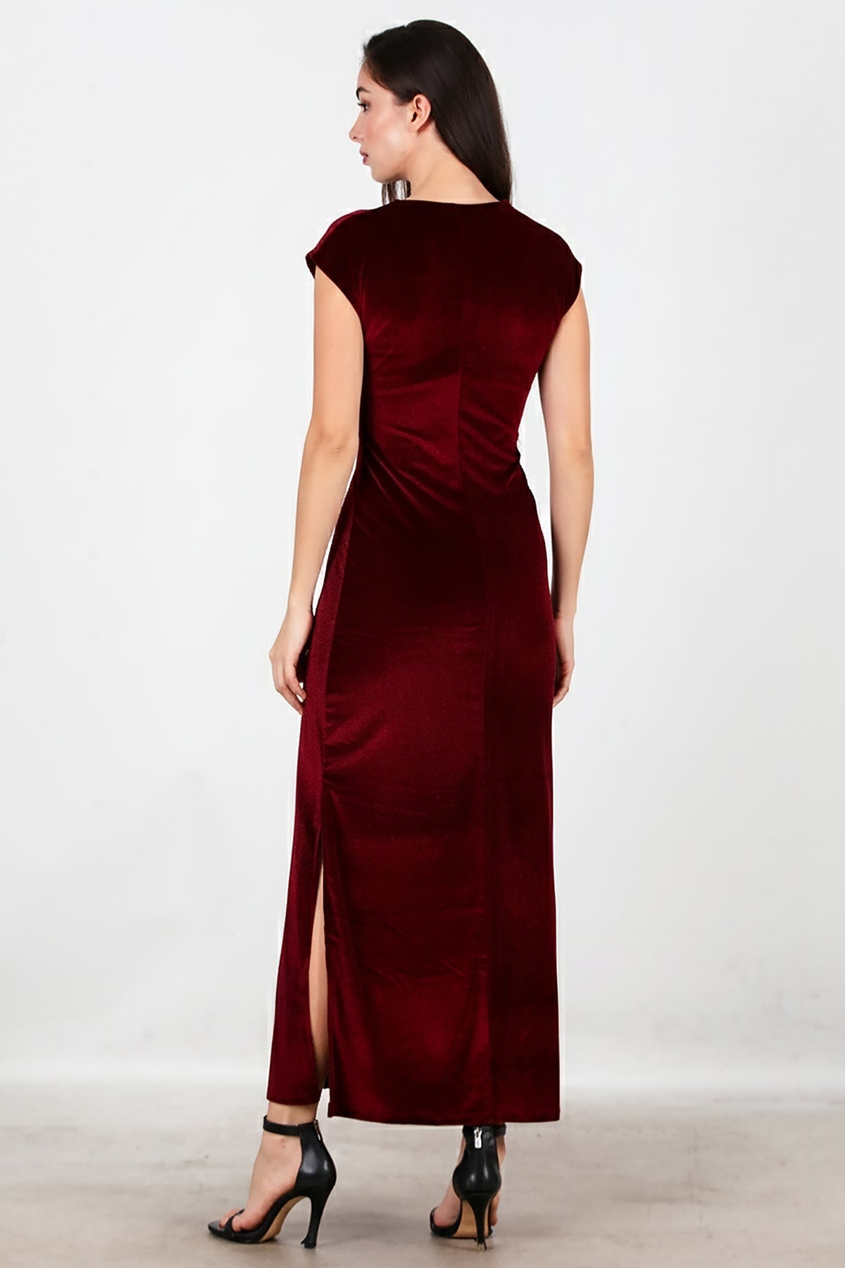 Langes Samtkleid Mit Schnallendetail – Bordeaux
