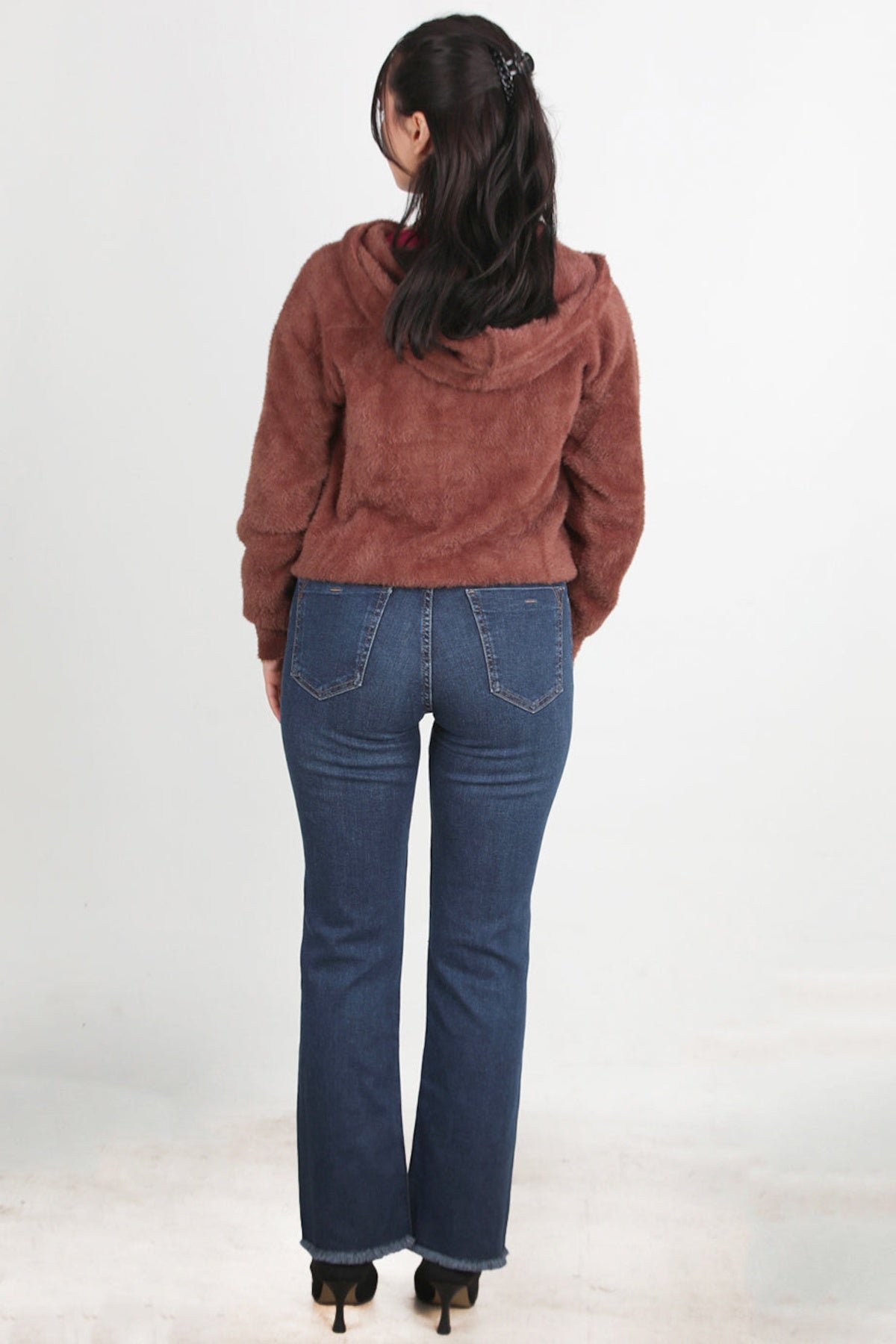 Denim Broek Met Steenversiering En Gefranjerde Zoom