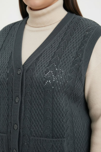 Große Größen Strickweste — Anthrazit