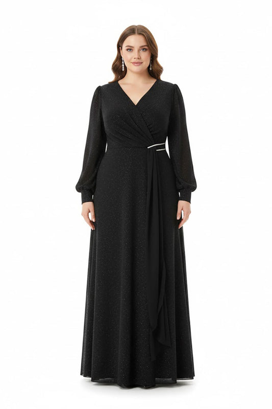 Abendkleid Mit Chiffon - Overlay Und Taillendetail — Große Größen, Schwarz