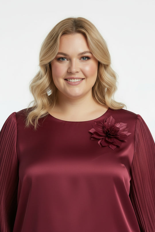 Blouse Met Bloemkraag — Bordeaux (Grote Maten)