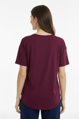 Dames T‑Shirt Met Ovalen Zoom En Siersteentjes — Bordeaux