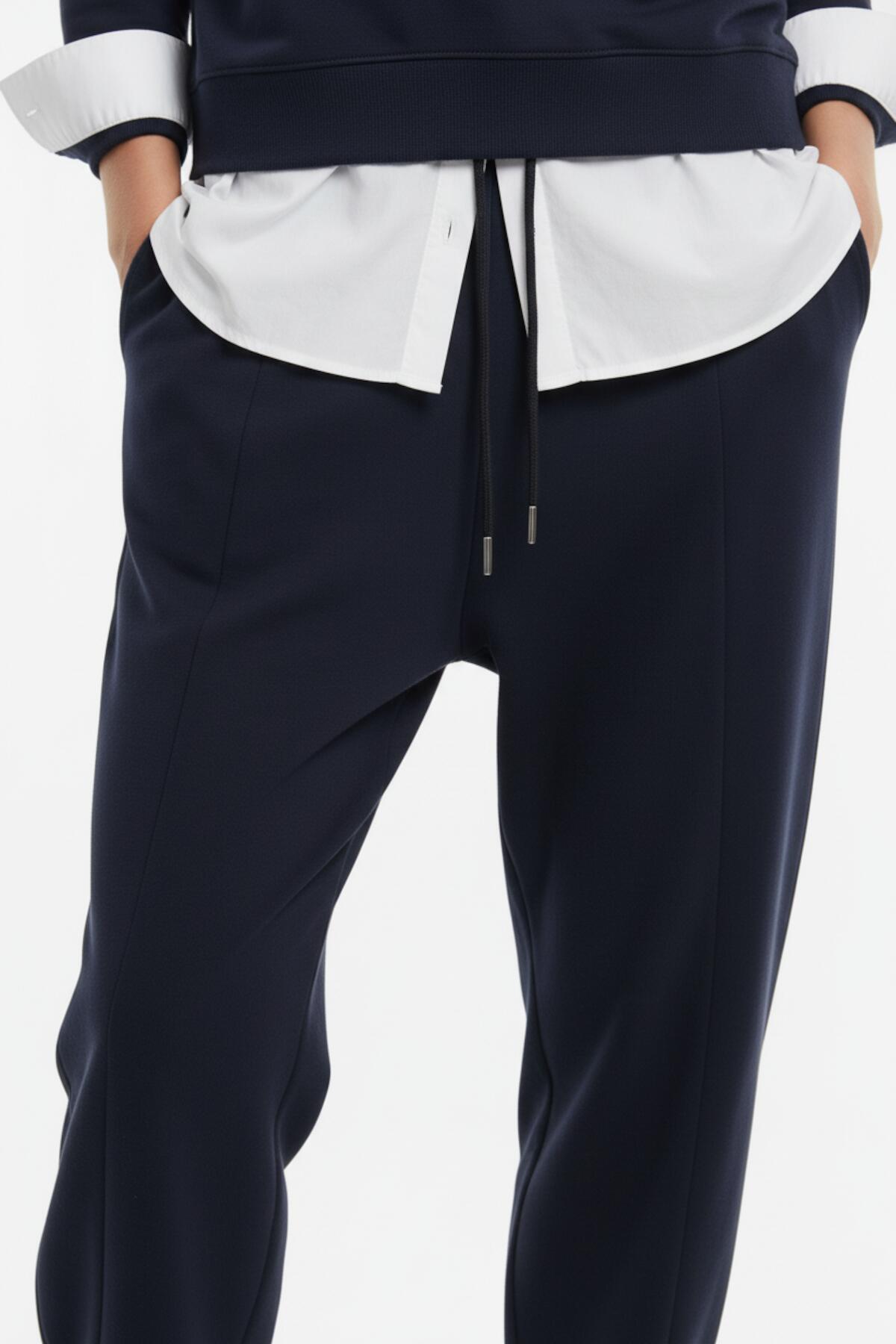 Wide‑Leg Trousers With Hem Detailing — Navy