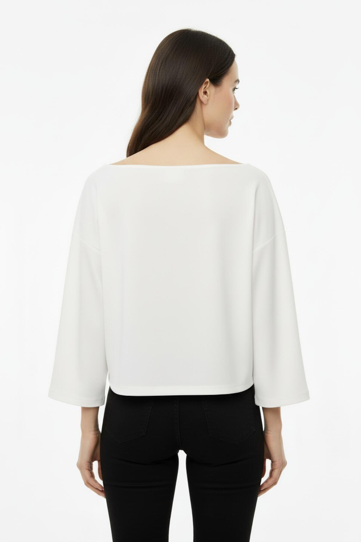 Blouse Met Laag Aangezette Schouders En Wijde Pasvorm — Ecru