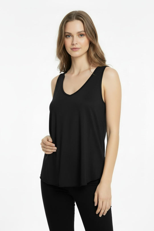 V‑Hals Top Met Afgeronde Zoom – Zwart