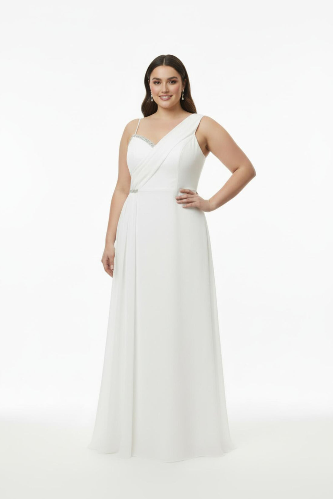 Robe De Soirée Longue Sans Manches Grande Taille, Cintrée À La Poitrine Et À La Taille — Blanc