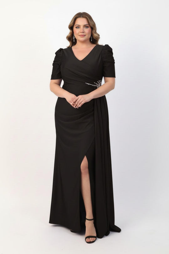 Plus - Size Lange Avondjurk Met Taille - Detail, Korte Mouwen — Zwart
