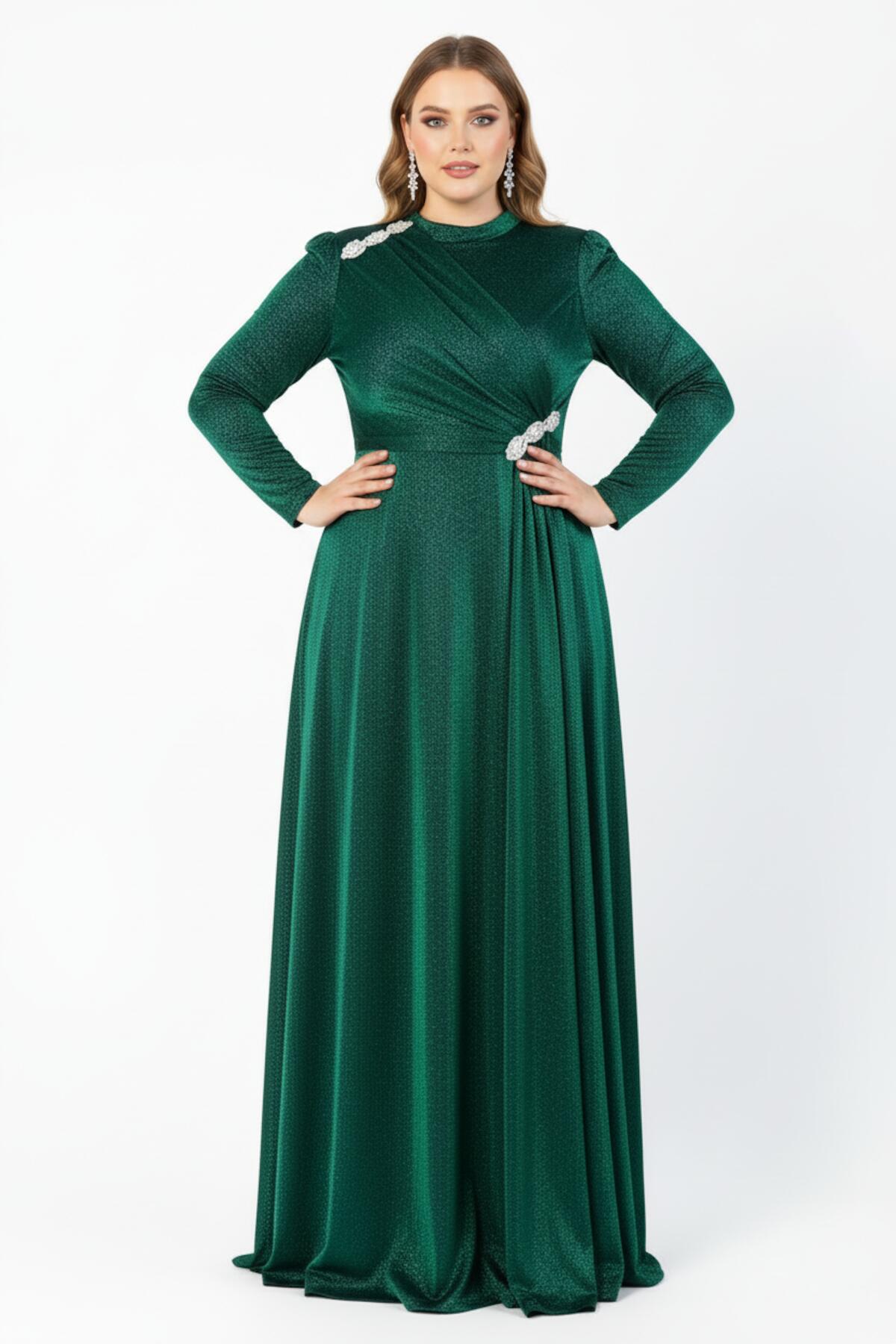 Avondjurk In Grote Maten Met Taille - En Schouderaccenten — Groen