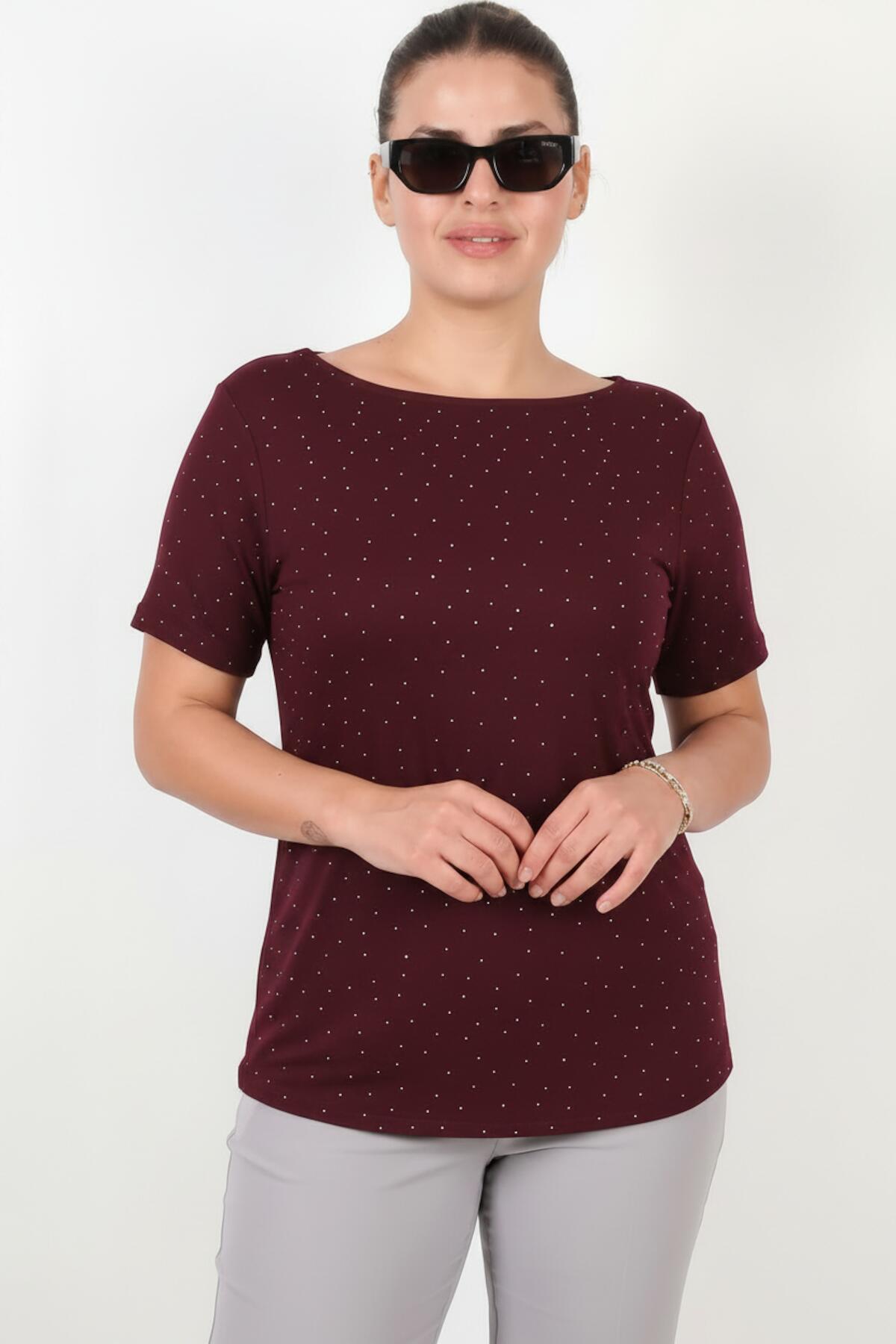 Blouse Met Boothals En Steentjes — Bordeaux (Grote Maten)