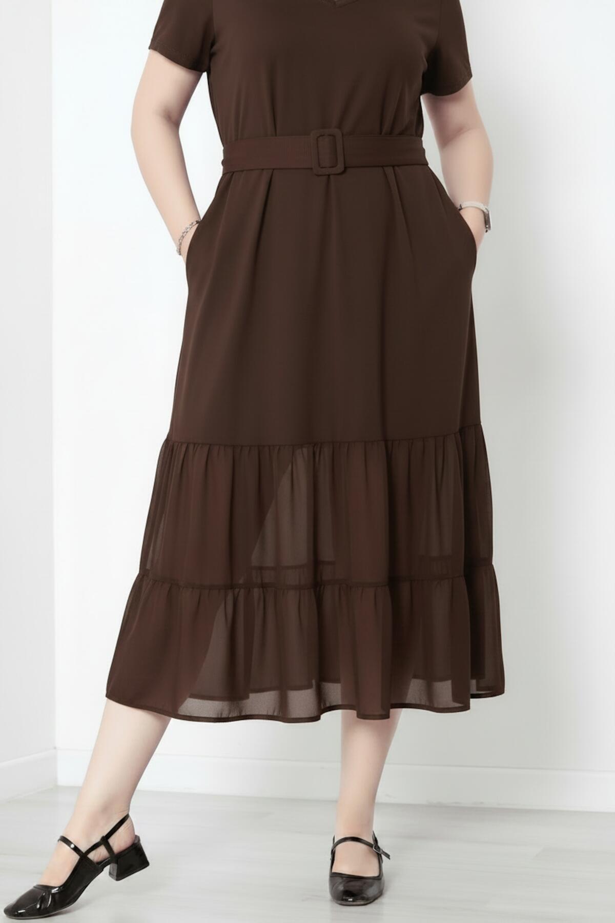 Plus - Size Maxi - Jurk Met V - Hals En Gelaagde Tulezoom, Bruin