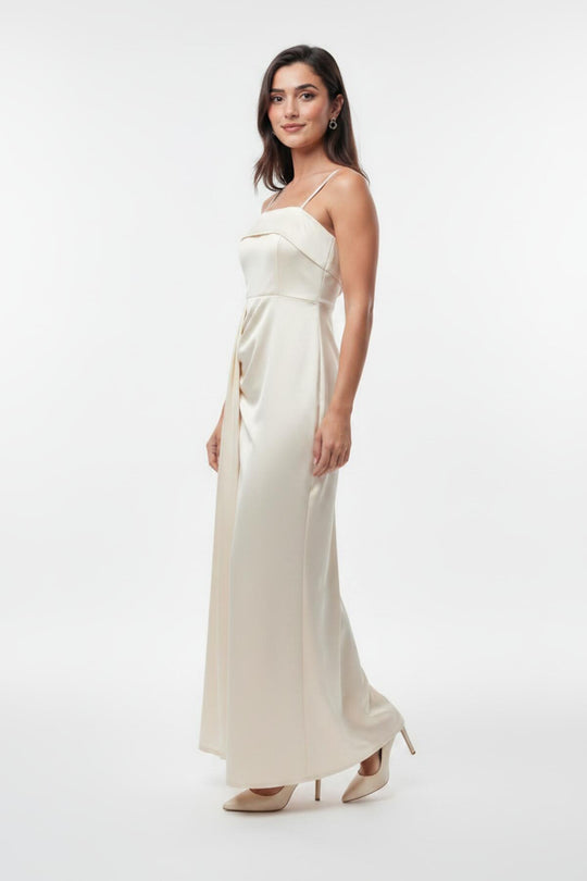 Lange Avondjurk Met Plissédetails, Mouwloos — Off - White