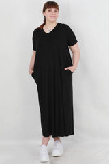 Plus - Size Relaxed Long - Sleeve Dress — Black