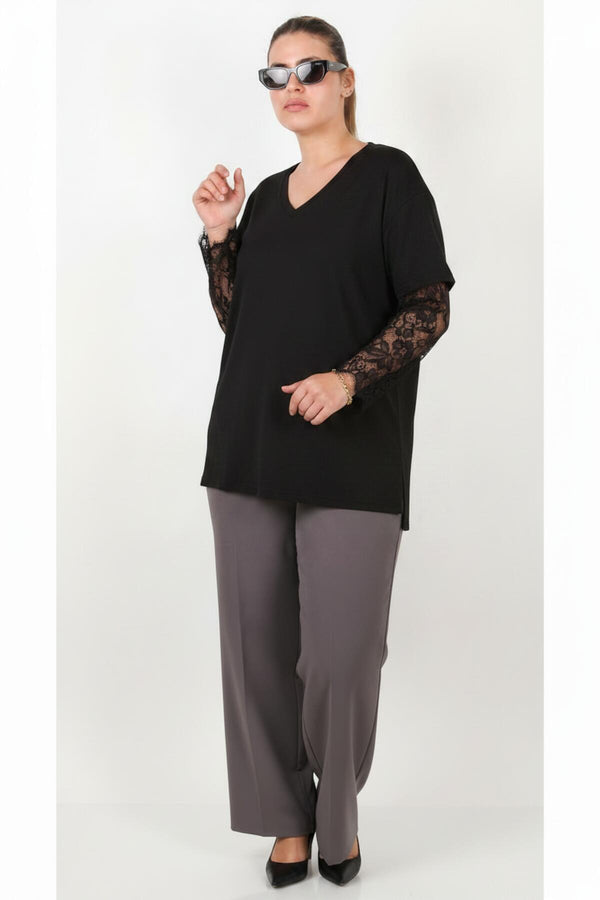 Blouse Met Kanten Mouwen — Zwart — Grote Maten
