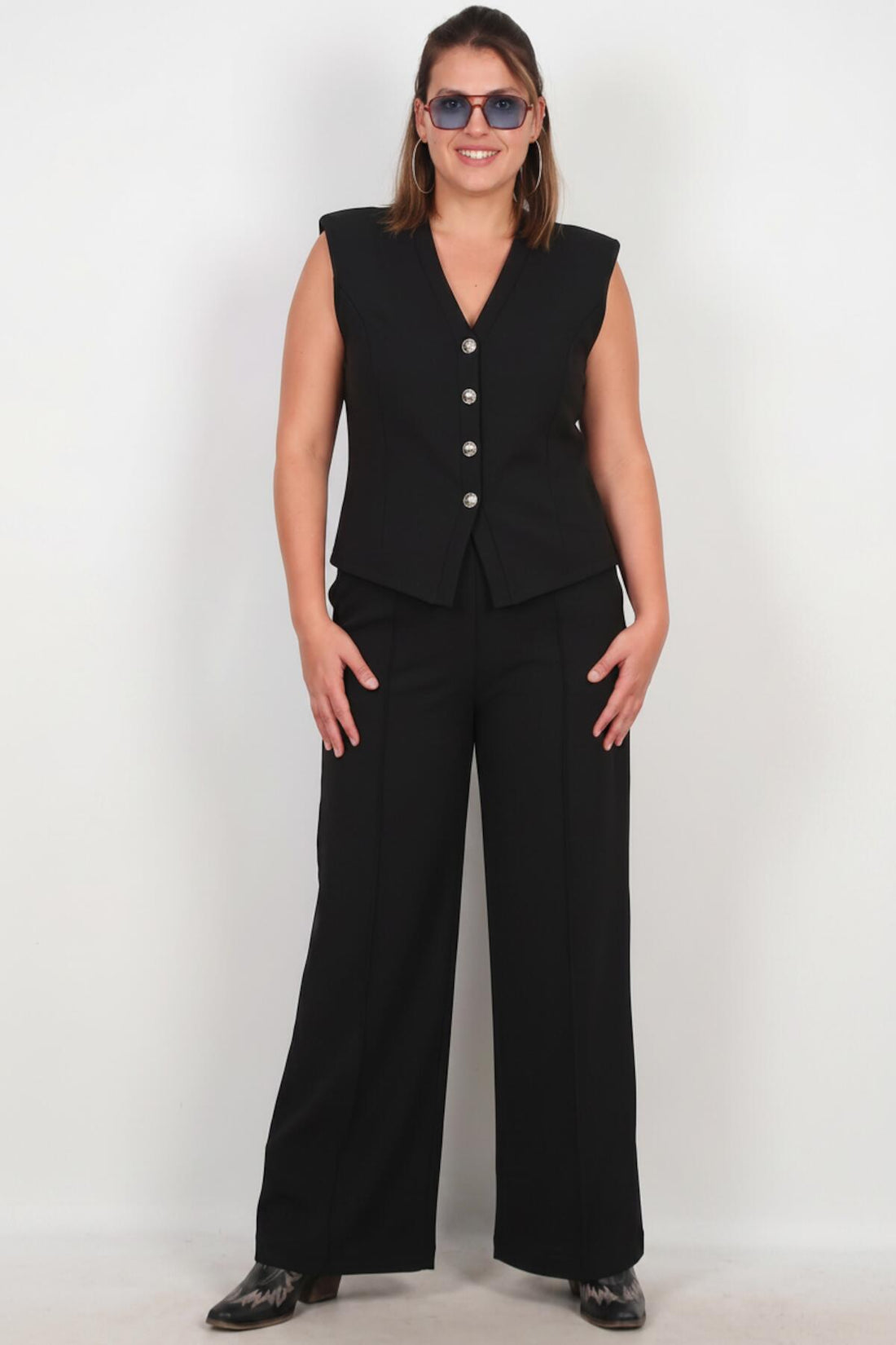 Ensemble Gilet Et Pantalon Noir — Grande Taille