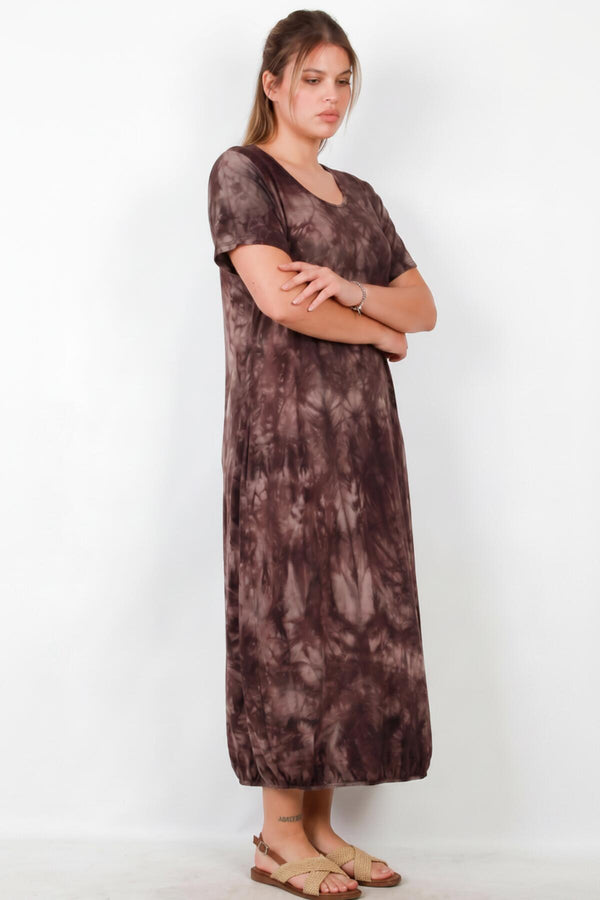 Plus‑Size Korte Mouw Jurk Met Drukknoopdetail — Bruin