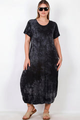 Robe Grande Taille Manches Courtes Avec Pressions Au Bas — Noir