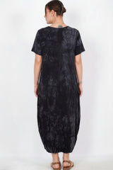 Robe Grande Taille Manches Courtes Avec Pressions Au Bas — Noir