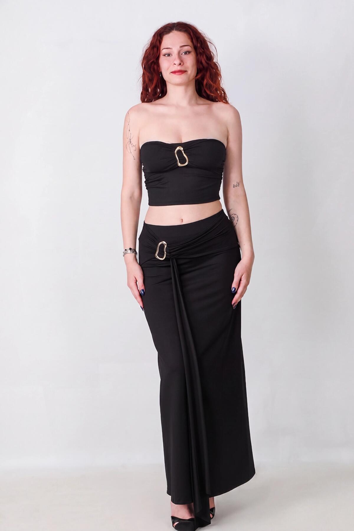 Polyemit Set Met Rok En Gouden Gesp, Zwart