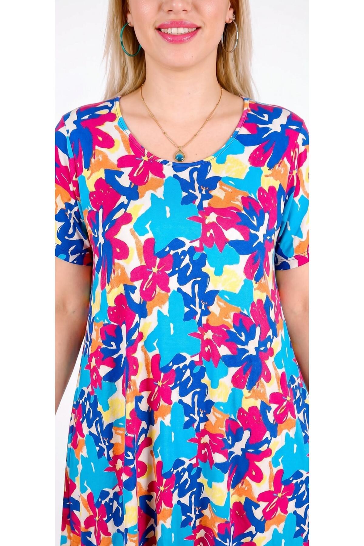 Plus - Size Korte Mouw Jurk — Blauw