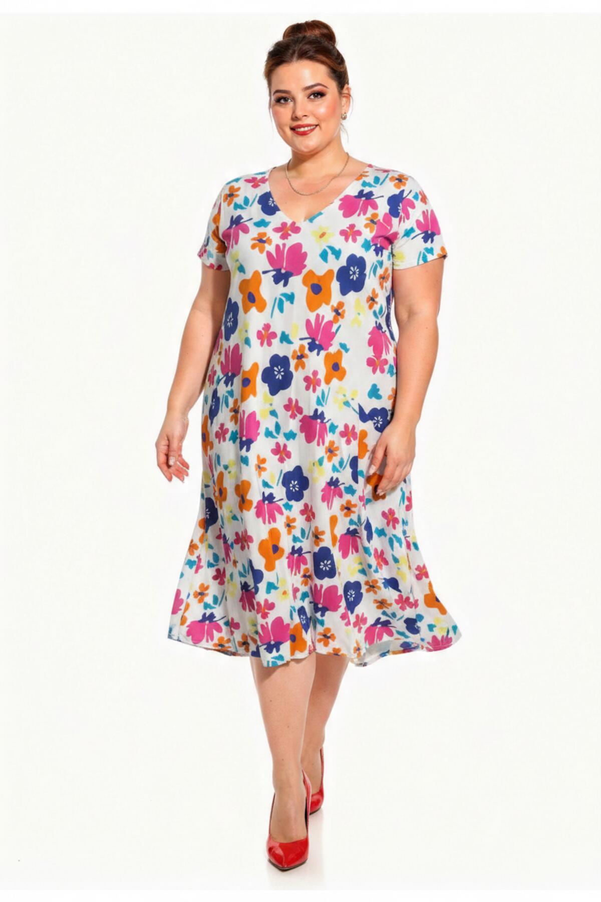 V‑Ausschnitt Kleid (Große Größen) Mit Muster — Ecru