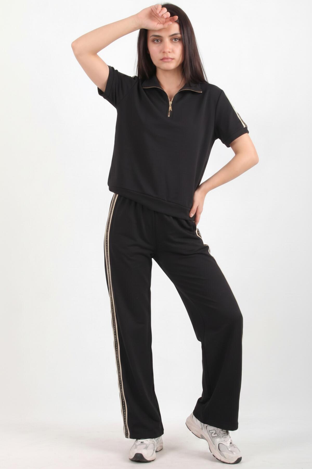 Set Met Halve Rits En Streepdetail — Zwart