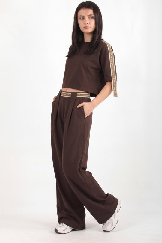 Two‑Piece Wide‑Leg Set With Belt Stripe — Brown