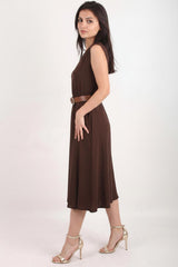 Robe Avec Épaulettes Et Taille Élastiquée Fine — Marron