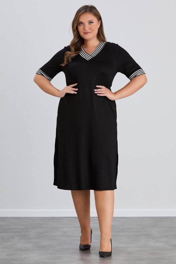 Plus - Size Crystal Fabric Dress — Black