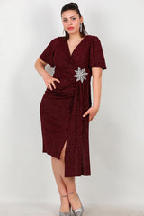 Großgrößen - Midikleid Mit Blumenstein - Taille – Burgunder