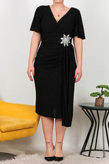 Großgrößen - Midikleid Mit Blumenstein - Taille – Schwarz