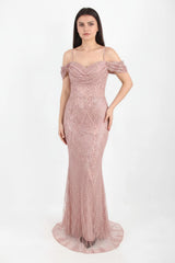 Robe De Soirée Rose Poudré Épaules Dénudées, Sequins Et Perles